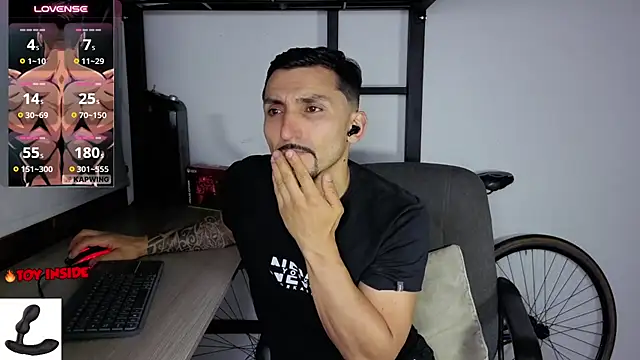 Chatroom XXX en direct de Marck_Muscle