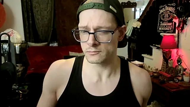 MasterDaddyCool Chat XXX live