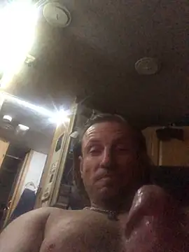 Онлайн чат XXX Tattoogonewild