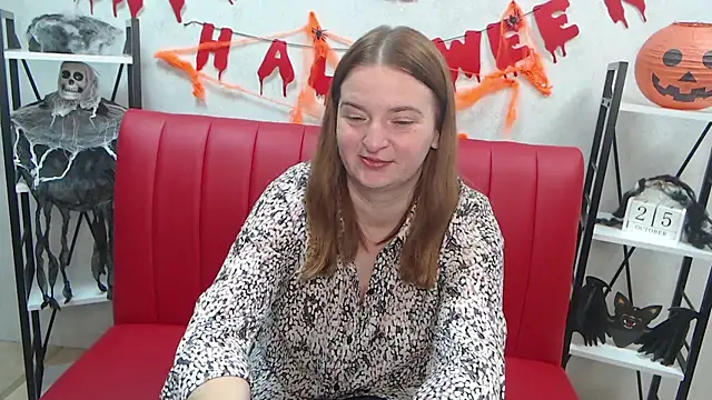 FreyaDak Chat XXX in diretta