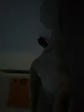 Divabolical 라이브 XXX 채팅