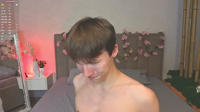 cuMte_boy Live XXX Chat
