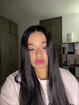 Chat XXX en directo de Aitana98_