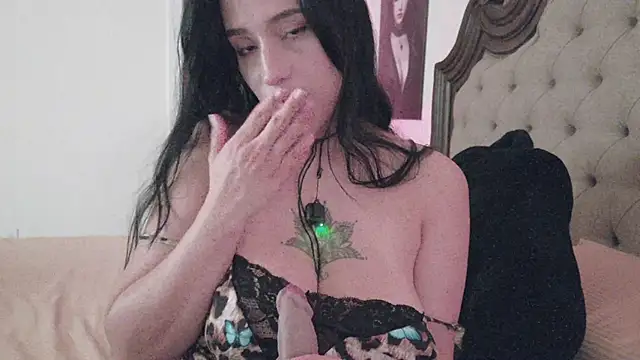 LyannaGardner Adlı Modelin Canlı XXX Sohbeti