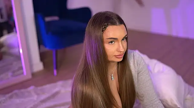 MillaSerene_'s Live XXX Chat