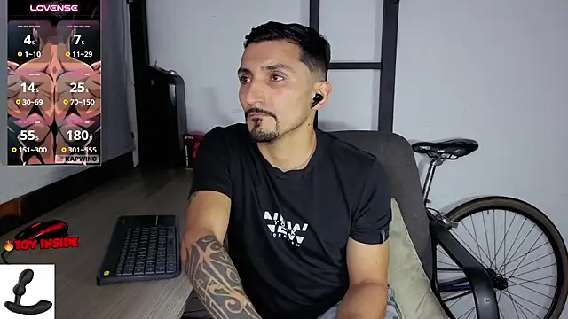 Marck_Muscle – Naživo XXX chat