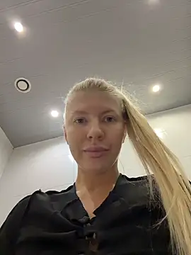XXX chat uživo modela NewLale