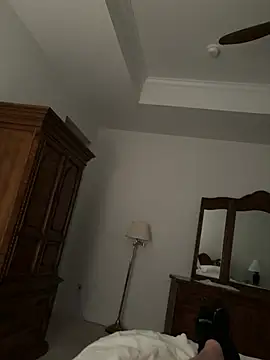 צ'אט XXX בשידור חי של NeoOnSC