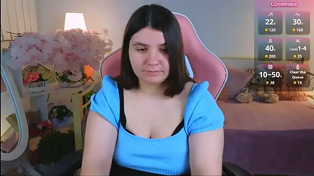 Živý XXX chat Viola__Shy