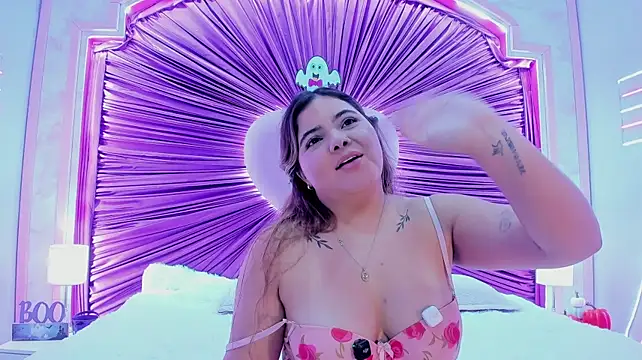 Chat XXX en directo de EVELIN_MASON