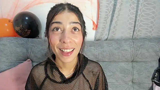 shy_megumy webkamerás műsora