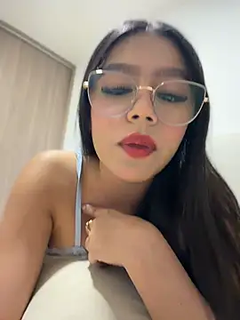 Mara_swan 现场XXX聊天