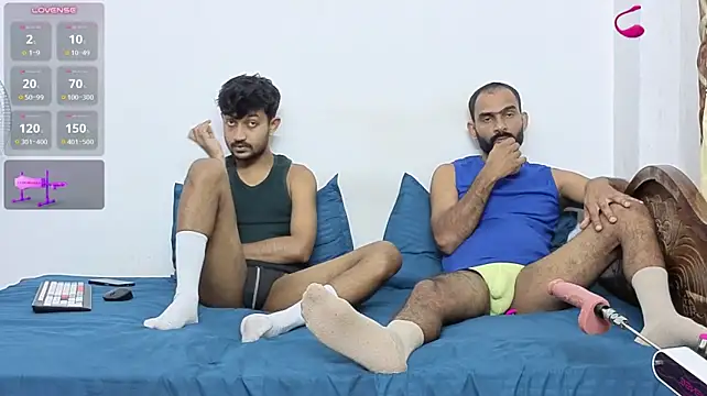 DesiDaddyandSon – Kamerová šou
