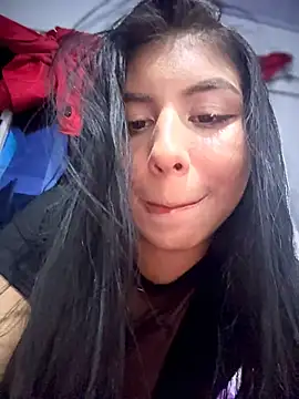 Chat XXX en directo de ariella_love_11