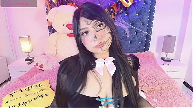 Salem_skyler_'s Live XXX Chat