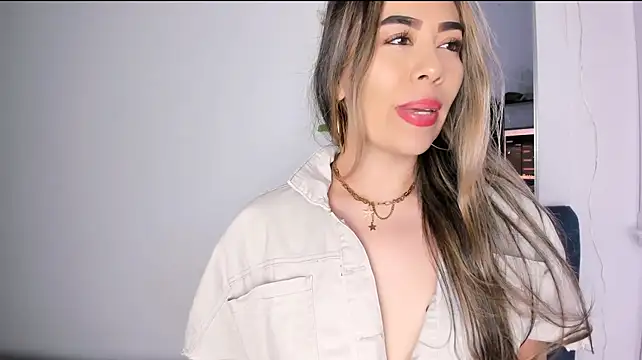 Chat XXX en directo de Ariana-Cobos