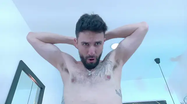 KingOfTemptation Live XXX Chat