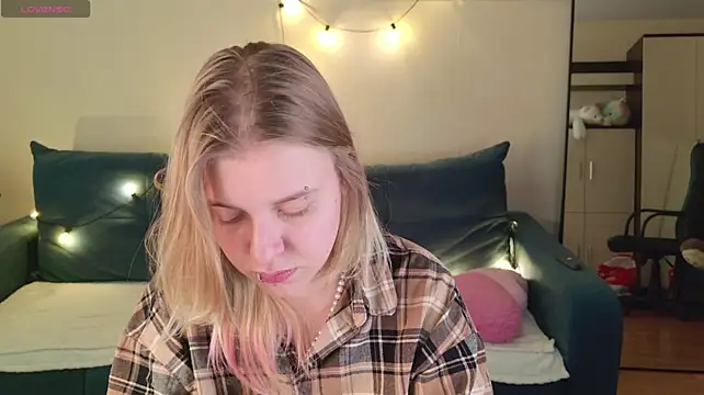 Viki_Charm 라이브 XXX 채팅