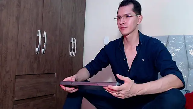 Živý XXX chat MilanDamian