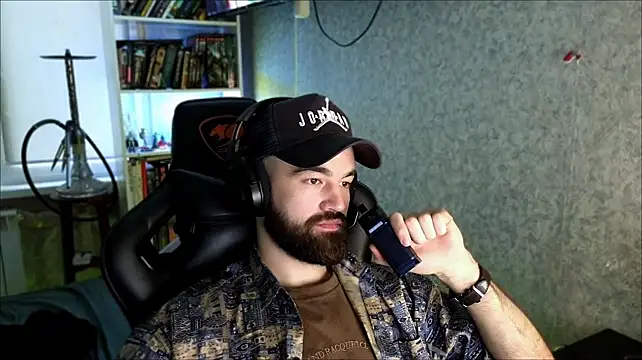 Онлайн чат XXX _Serious_Man