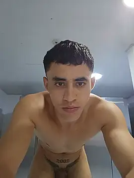 Cris-h Live XXX-Chat