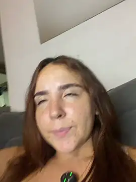 Chat XXX en directo de BrunaMendees