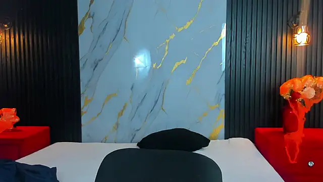 XXX chat uživo modela JhonyRiver
