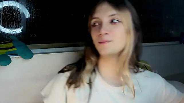 Chat XXX ao vivo de Feniix__
