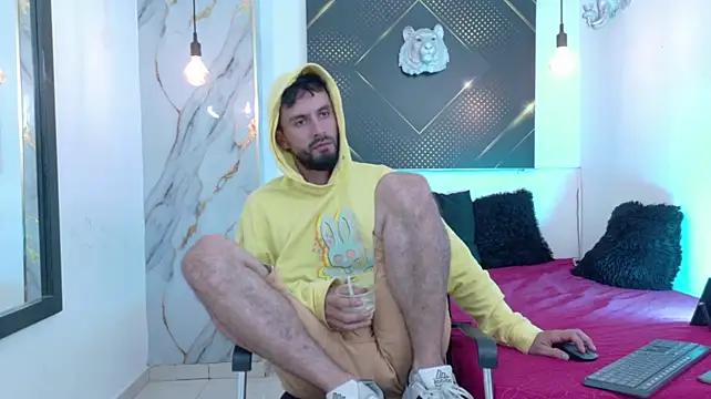 Chatroom XXX en direct de KingOfTemptation