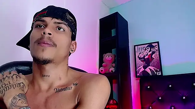 Angel_foxc13 Adlı Modelin Canlı XXX Sohbeti