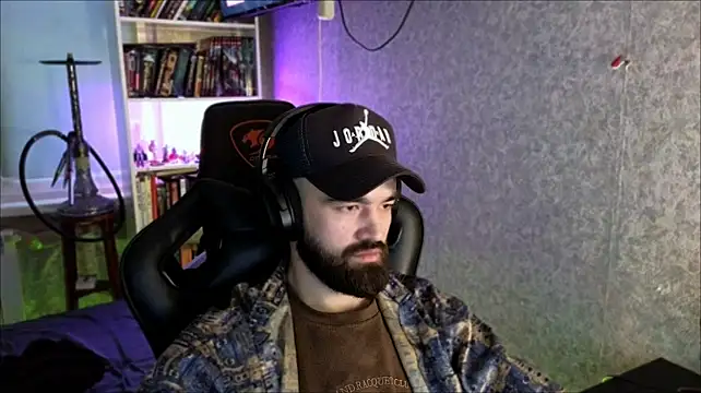 _Serious_Man Live XXX-Chat