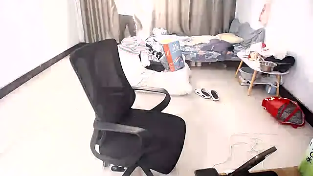 Chat +18 de guan0777 ao vivo