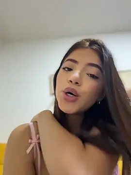 GoodGirlGoneBack's Live XXX Chat