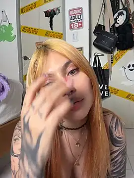 YunoRose_ Chat XXX in diretta