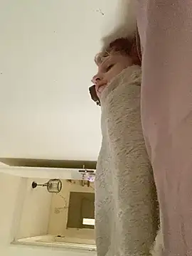 Divabolical Webcam Show