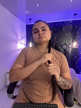 Chatroom XXX en direct de TifanyRoseX