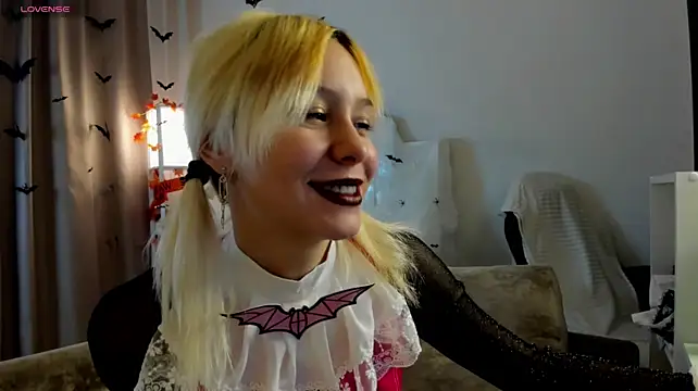EmilyTrase's Live XXX Chat