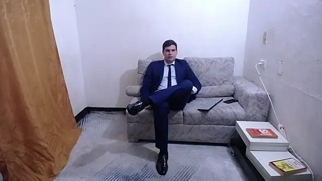 Chat +18 de Victor_Maitland ao vivo