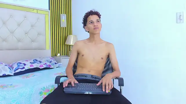 Онлайн чат XXX JustinSecret