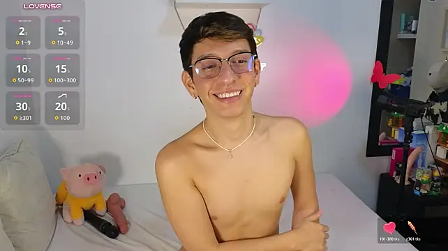 milky__boy_ Adlı Modelin Canlı XXX Sohbeti