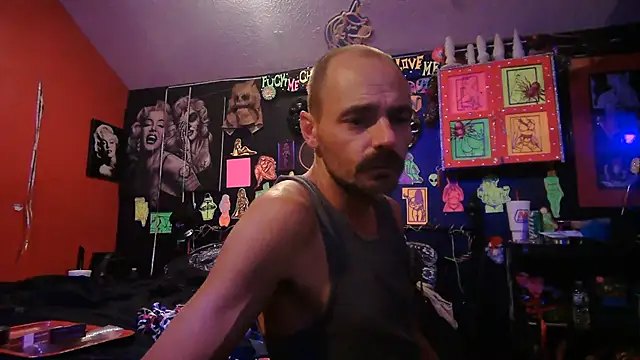 Czat XXX na żywo – DaddyAndSplashQueen