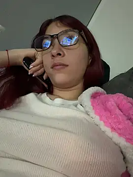 Chatroom XXX en direct de SarahLee__