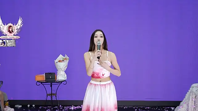 Czat XXX na żywo – NewStar101
