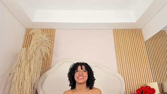 Chat XXX en directo de luna_keller