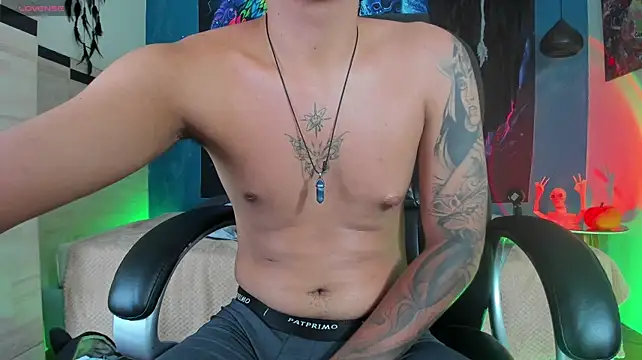 Markander's Live XXX Chat