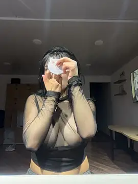 Chat +18 de baby_akuma0 ao vivo