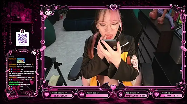 Czat XXX na żywo – Maya_Viola