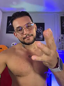 Živý XXX chat Marco_Vega