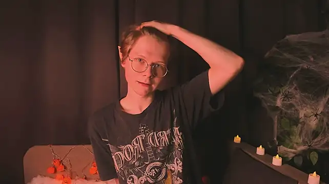 DanielSanders – Naživo XXX chat