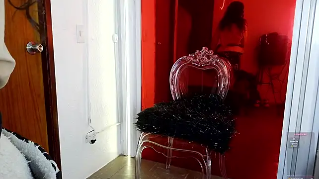 Noah_Sweet Show in webcam